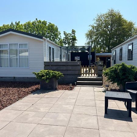 Chalet 3A Op Recreatiepark De Wielen سينت مارتن المظهر الخارجي الصورة